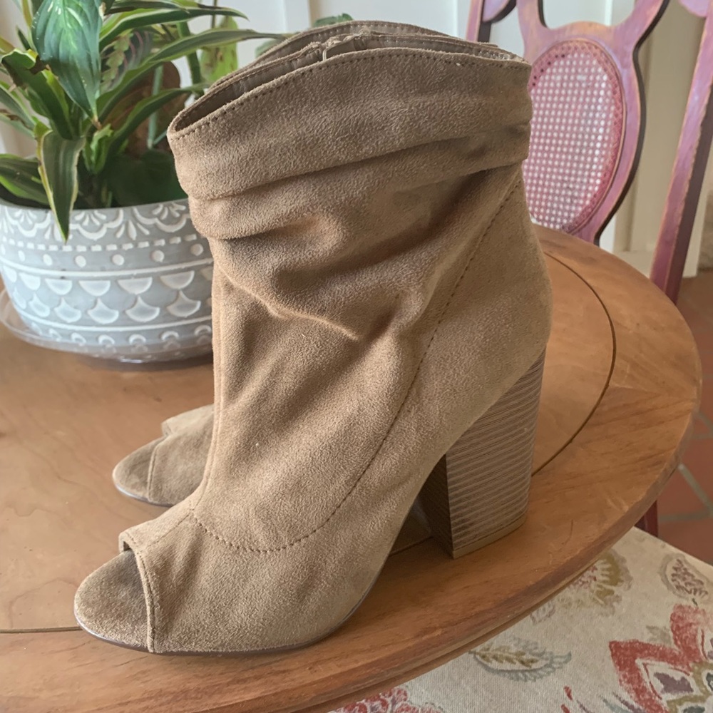 Open toed suede heels